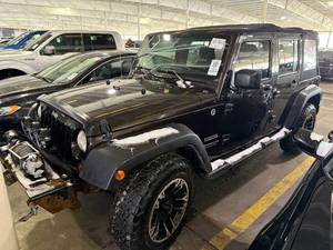 lot 6 image: 2013 Jeep Wrangler Sport 4x4