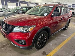 lot 15 image: 2020 Nissan Pathfinder SL Rock Creed Edition 4x4