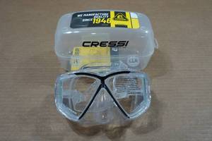 lot 74 image: Cressi Pano 4 Snorkel Mask