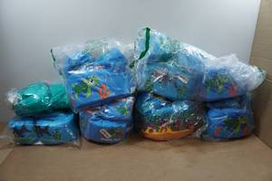 lot 89 image: Body Glove Paddle Pals Floatation Devices