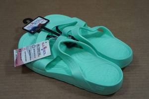 lot 91 image: Nuusol Slides - Womens 11