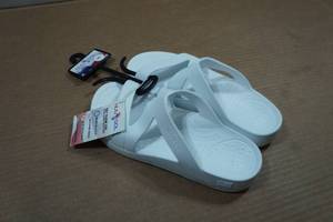 lot 92 image: Nuusol Slides - Womens 8