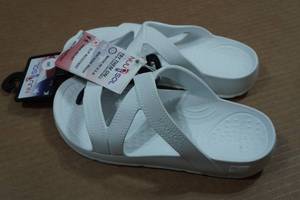 lot 94 image: Nuusol Slides - Womens 6