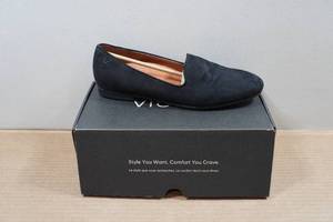 lot 98 image: Vionic Willa Flats - Womens 11