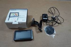 lot 101 image: Garmin Nuvi 205w GPS Receiver