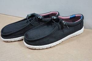 lot 118 image: Slip On Shoes - Mens 10