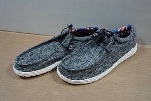 lot 119 image: Slip On Shoes - Mens 10