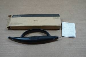 lot 145 image: Pampered Chef Multi-Blade Sharpener