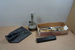 lot 159 image: Assorted Tools - Holder, Lathe Plate