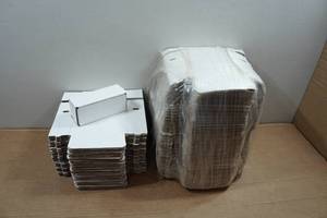 lot 169 image: Shipping Boxes