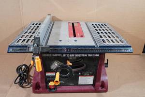 lot 186 image: Chicago Electric 10 Table Saw