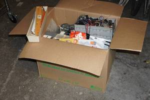 lot 219 image: Assorted Wiring and Sandpaper