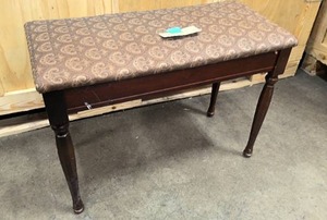 lot 62 image: Vintage piano bench