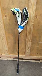 lot 76 image: Epic Callaway 3 wood golf club with cover, and spare cover
