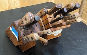 lot 85 image: Two knife blocks with knives inluding chicago cutlery