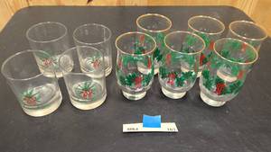 lot 103 image: 6 xmas goblets, and 4 cocktail glasses