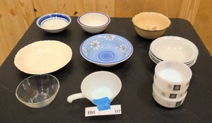 lot 117 image: Misc bowls