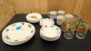 lot 123 image: Gibson Housewares Fruit collection full set