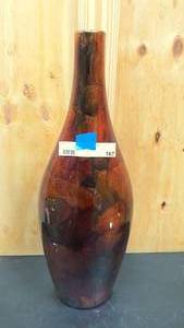 lot 167 image: Large decorative vase 24