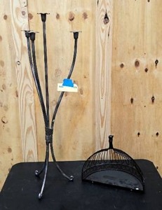 lot 179 image: Decorative metal candle holder, and wall dcor
