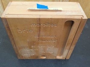 lot 188 image: French decorative cheese box