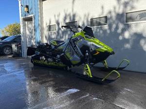 lot 4 image: 2019 Polaris 800 PRO-RMK 163