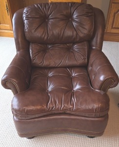 lot 72K image: LL-FR - Vintage Hancock & Moore Fine Leather Armchair