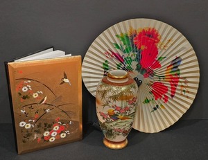 lot 95K image: P - Japanese Decor Collection Satsuma Vase, Folding Fan, and Address Book