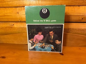 lot 14 image: Vintage 8-Ball Game