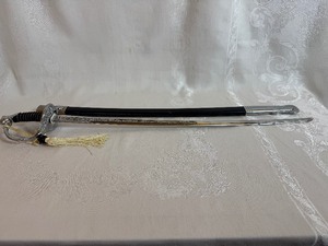 lot 50 image: United States Marine Corps Officers Stainless Steel Sword with Cover