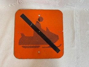 lot 58 image: Vintage Snowmobile Trail Tin Sign 12 x 12
