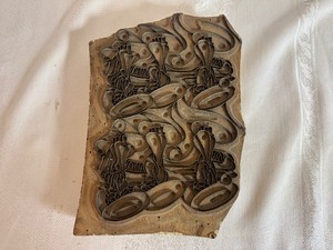 lot 78 image: Antique Wood Block Print Making Form