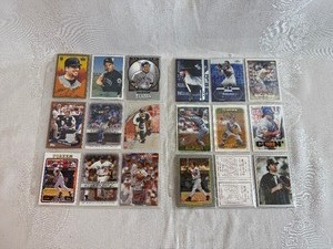 lot 134 image: Mike Piazza Trading Cards (18 Cards)