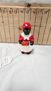 lot 169 image: African American  Sewing Spool and Needle Holder