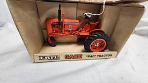 lot 241 image: 116 Case VAC Tractor