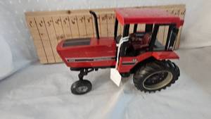 lot 273 image: Case 116 5086