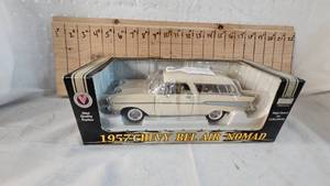 lot 289 image: 124 1957 Chevy BelAir Nomad