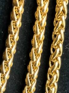 lot 42 image: 3 28 Goldtone Necklaces