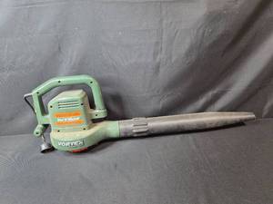 lot 17 image: Black & Decker Vortex Vac N Mulch Electric BlowerVacuum BV1500