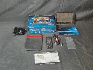 lot 30 image: Vizio 7 Inch Portable LED LCD TV VMB070 with Accessories and Box