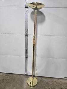 lot 61 image: Tall Brass Finish Torchiere Floor Lamp with Halogen Bulb