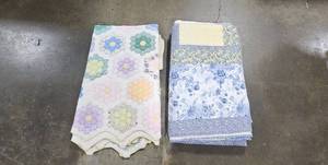 lot 82 image: Set of 2 Quilts Vintage Grandmothers Flower Garden and Home Expressions Blue Floral