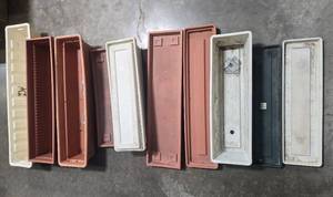 lot 99 image: Set of Plastic Planter Boxes Assorted Colors and Sizes