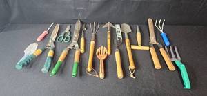 lot 116 image: Collection of Assorted Garden Hand Tools and Shears