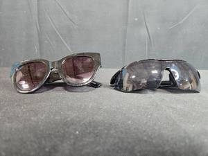 lot 209 image: Set of 2 Sunglasses - ALDO and Cummins Branded