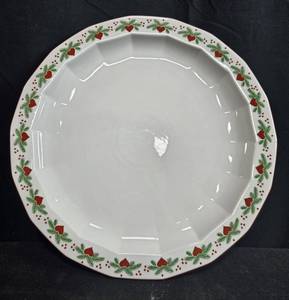 lot 219 image: Porsgrund Hearts and Pines Norway Porcelain Serving Platter with Red Heart Holiday Border w Original Used Box