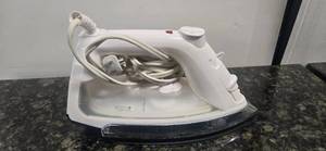 lot 122 image: Sunbeam Pressing Iron  Used from a Shutdown Hotel