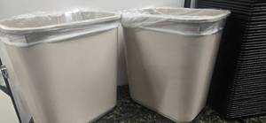 lot 136 image: A quantity of 2 Trash Can from a Shutdown Hotel