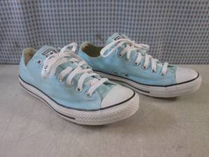 lot 14 image: (CS) Pair of Converse All Star Snea...
