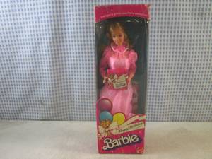 lot 112 image: (BSB) Vintage 1983 Happy Birthday B...